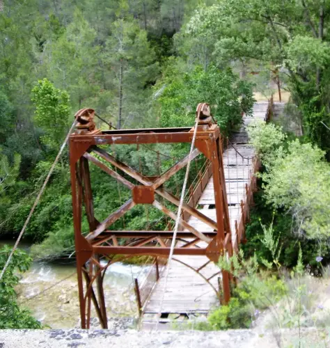 Puentes-Colgante-de-Gontar-Yeste