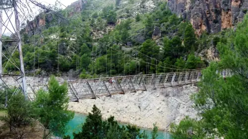 Puentes-Colgante-de-Vizcainos-Yeste7