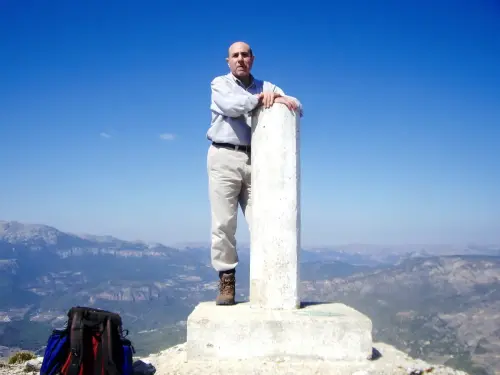 37 - Ángel Ñacle García