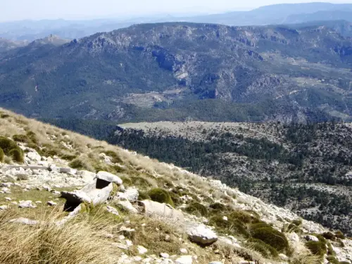 Tornajos-Calar-de-La-Sima-Pena-Palomera-Yeste2