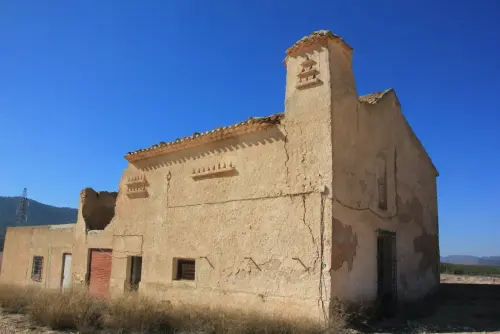 Edificacion-rural-Casa-Alta-del-RinconHellin