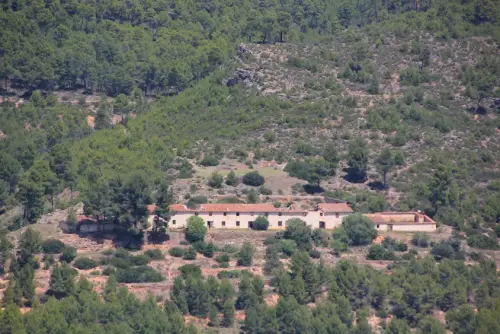 Edificacion-rural-Cortijo-Los-Carriles-Yeste