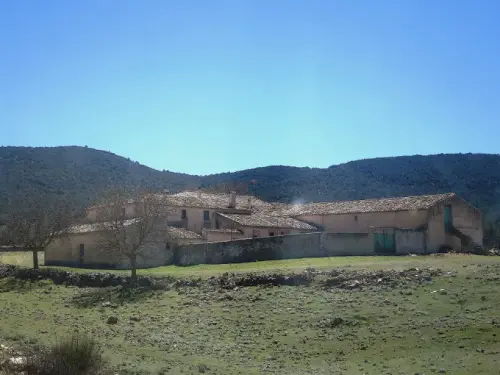 Edificacion-rural-Cortijo-de-Las-Rejas-Letur