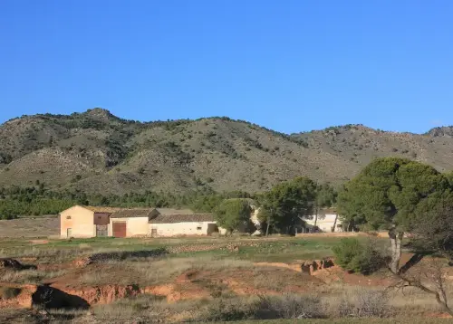 Edificacion-rural-La-Zarzuela-Hellin