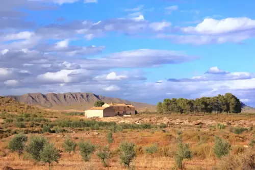 Edificacion-rural-Venta-del-Vidrio-Hellin