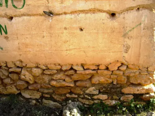 Elem.const .002-Tapial-sobre-cimientos-de-piedra