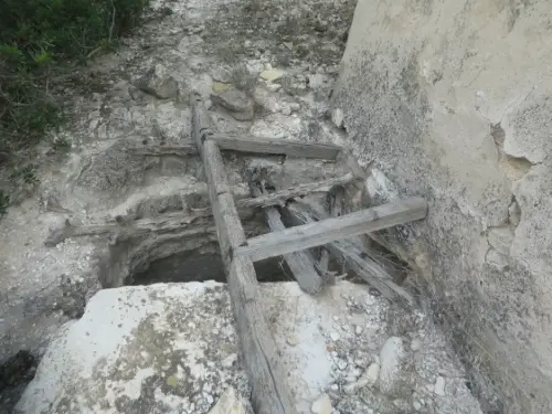 Elem.const .054-Pozo-ciego